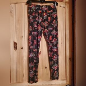 LuLaRoe women's OS leggings